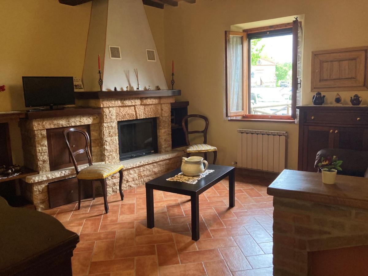 Tower Caratteristico In Pietra Villa Palazzina  Eksteriør billede